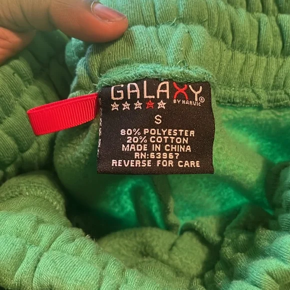 Im selling these relatively new Galaxy shorts, they are comfortable. - Picture 2 of 3